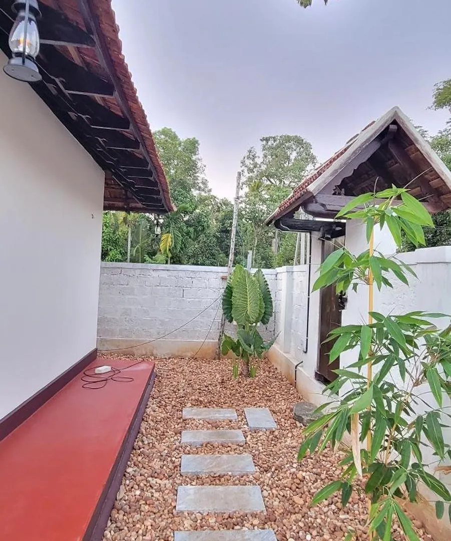 Gypsea Marari Bed & Breakfast Alappuzha India
